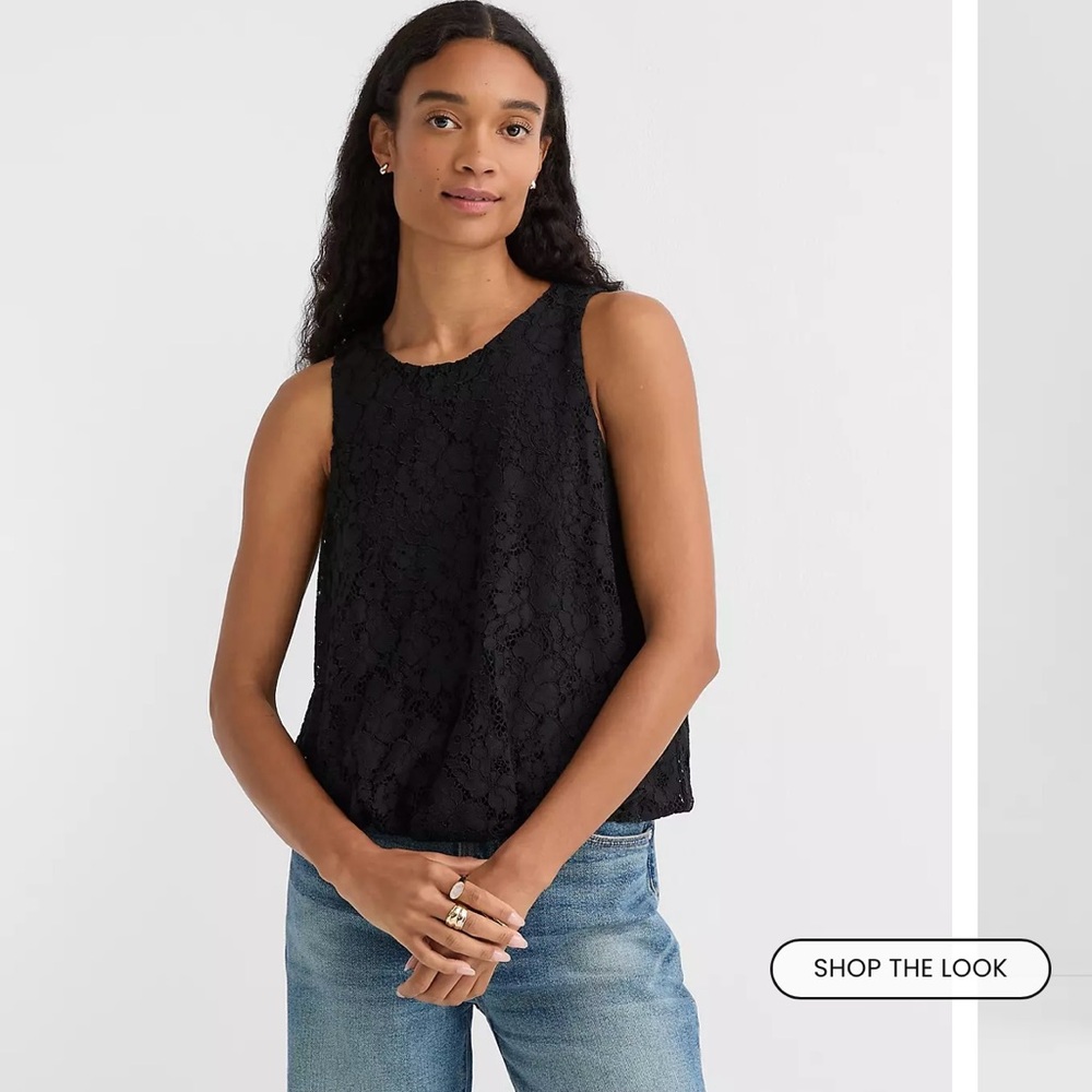 Chic Black Lace Sleeveless Blouse